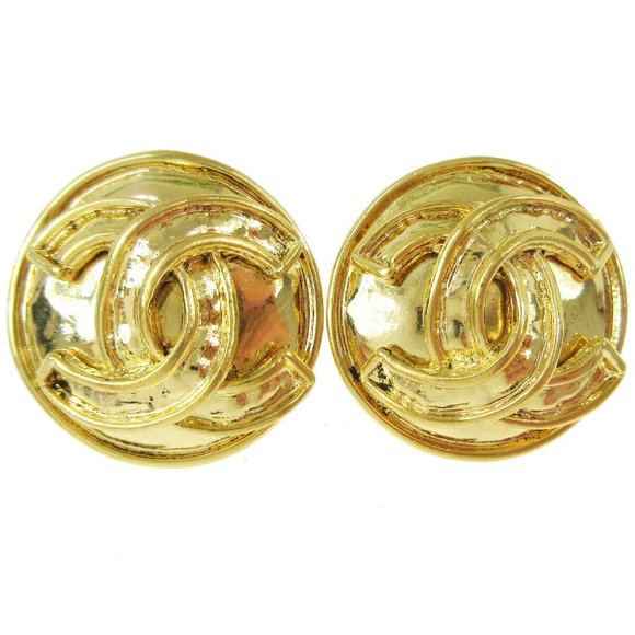 CHANEL CC Logos Button Motif Earrings Gold-Tone Cl - Picture 1 of 4